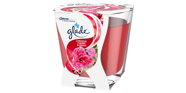 Glade Decor Candle Luscious Cherry & Peony 70g                                                                                                                                                                                                            